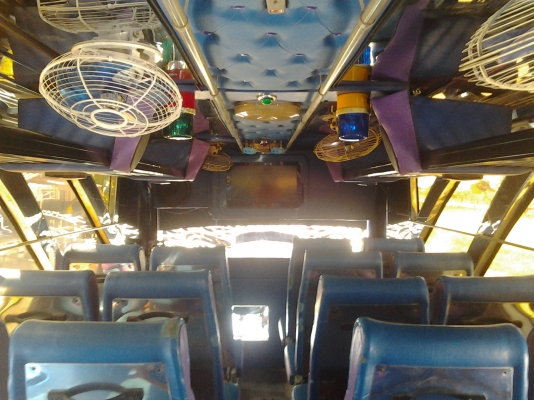 ขายรถบัสสามเสา