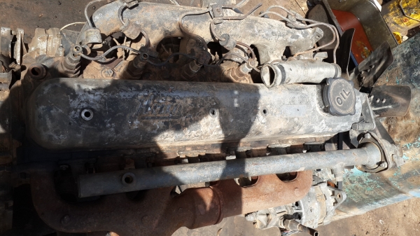 ขายเครื่อง ฮีโน่ EC100 145 แรง พร้อม เกียร์ 5เกียร์ใช้งานได้ เครื่องควันหลวม