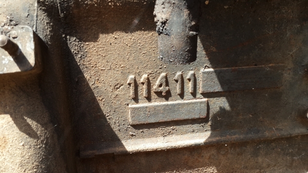 ขายเครื่อง ฮีโน่ EC100 145 แรง พร้อม เกียร์ 5เกียร์ใช้งานได้ เครื่องควันหลวม