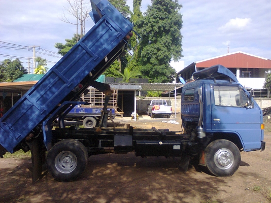 ขายหกล้อดั้มพ์ อีูซูสุ NPR59LU5M ปี37 ดั้มสามมิตร Fหลัง สโลว์ เพาเวอร์ แอร์เย็น สวยพร้อมใช้ ขายหกล้อดั้มพ์ อีูซูสุ NPR59LU5M ปี37 ดั้มสามมิตร Fหลัง สโลว์ เพาเวอร์ แอร์เย็น สวยพร้อมใช้