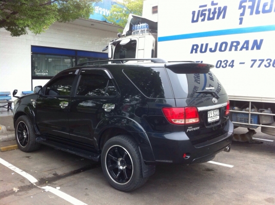 ขายรถ ฟอร์จูนเนอร์ มือ2