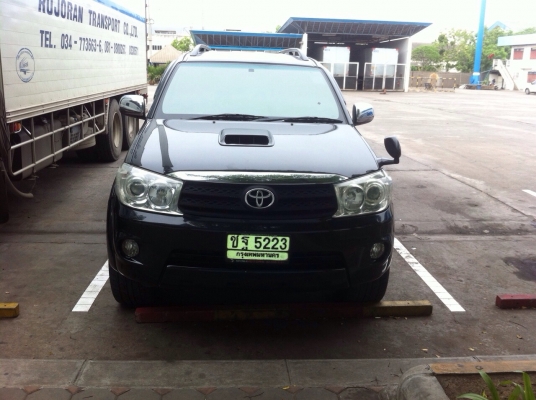 ขายรถ ฟอร์จูนเนอร์ มือ2