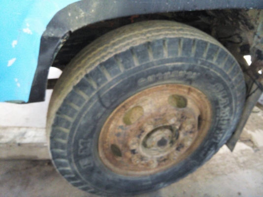 ขายรถ 6 ล้อดัมพ์ใหญ่หน้ายาว NISSAN เครื่อง ND6-021762 140 แรงม้า ราคา 300000