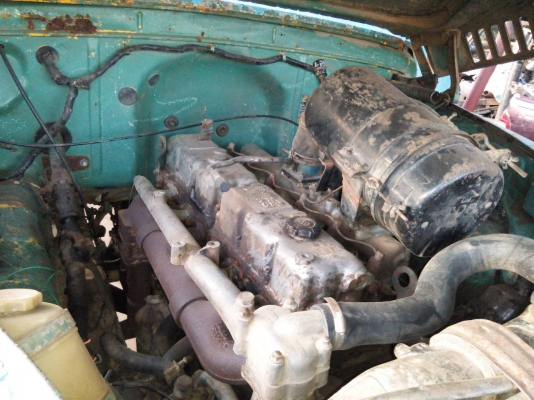 ขายรถ 6 ล้อดัมพ์ใหญ่หน้ายาว NISSAN เครื่อง ND6-021762 140 แรงม้า ราคา 300000