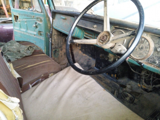 ขายรถ 6 ล้อดัมพ์ใหญ่หน้ายาว NISSAN เครื่อง ND6-021762 140 แรงม้า ราคา 300000