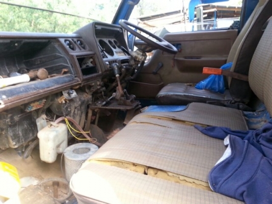 ขายดั้มโตโยต้าไดน่า ขายตามสภาพ สภาพพร้อมใช้งาน เอกสารพร้อมโอน