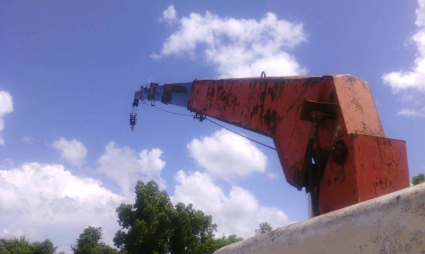 เครนยูนิค6เหลี่ยม.ขาสลับ.5ตัน5ปลอก4ชัก.สภาพสวยพร้อมใช้--ราคา470,000 เครนยูนิค6เหลี่ยม.ขาสลับ.5ตัน5ปลอก4ชัก.สภาพสวยพร้อมใช้--ราคา470,000