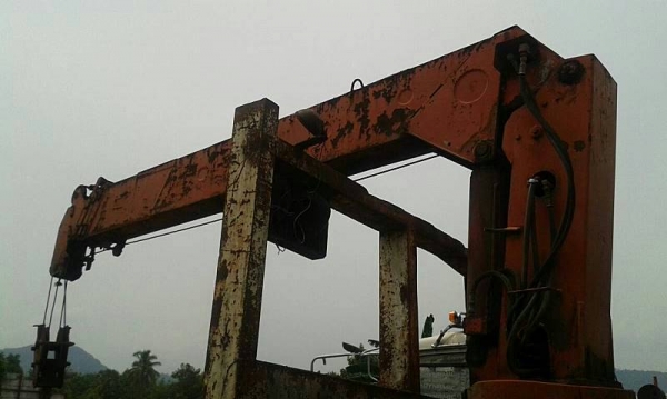 เครนยูนิค6เหลี่ยม.ขาสลับ.5ตัน5ปลอก4ชัก.สภาพสวยพร้อมใช้--ราคา470,000