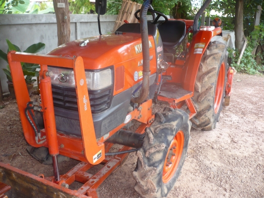 ขาย L3408DI อุปกรณ์ 4 อย่าง ผาน5 เครื่องตีดิน พ่วงลาก ใบมีด