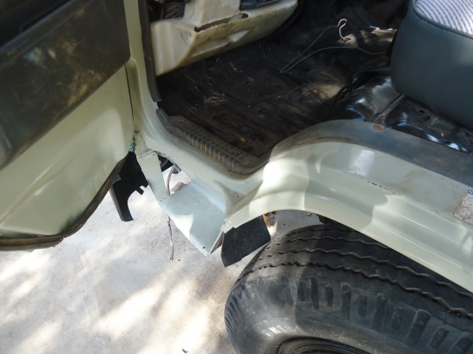 ขายด่วนรถ6ล้อดรั้มTOYOTAเครือง115แรงหัวสามใบปัตปี48