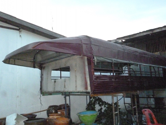 หลังคาโดยสาร พร้อม เบาะนั่ง