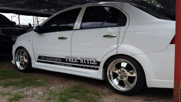 โคเมี่ยม17/4/100 et42กว้าง7.5ทั้ง4วงเงาๆไม่มีเบียดไรริวรอยเหมือนของใหม่ ของดีราคาถูกอย่ารอช้าครัฟ ขาย7900 สนจัยดู ของได้ที่ คลอง2 ซ,บงกช11 คลองหลวง ปทุมธานี 0898128457 ไอดี chaichaimax จัดส่งทั่วประเทศ ซ.บงกช11https://www.facebook.com/profile.php?id=10000