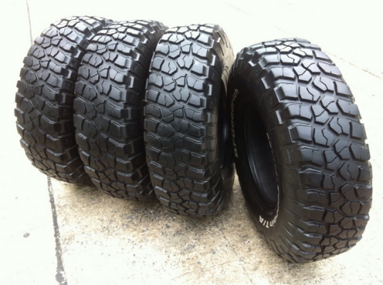 ขายยาง BF Goodrich Mud-terrain KM2 33 10.5 r15