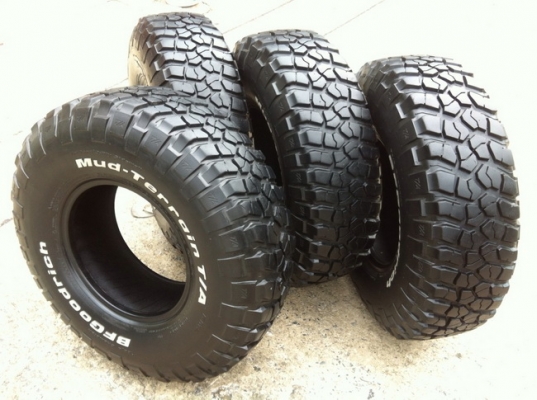 ขายยาง BF Goodrich Mud-terrain KM2 33 10.5 r15
