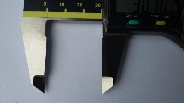 เวอร์เนีย ดิจดตอล Mitutoyo ( ชาติ  ลำพูน )