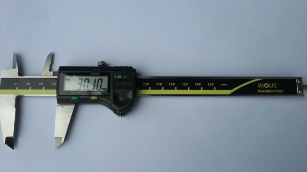 เวอร์เนีย ดิจดตอล Mitutoyo ( ชาติ  ลำพูน )