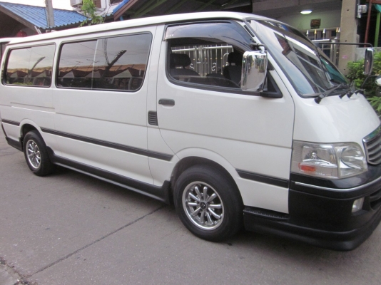 รถตู้สวย พร้อมใช้
