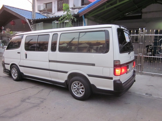 รถตู้สวย พร้อมใช้