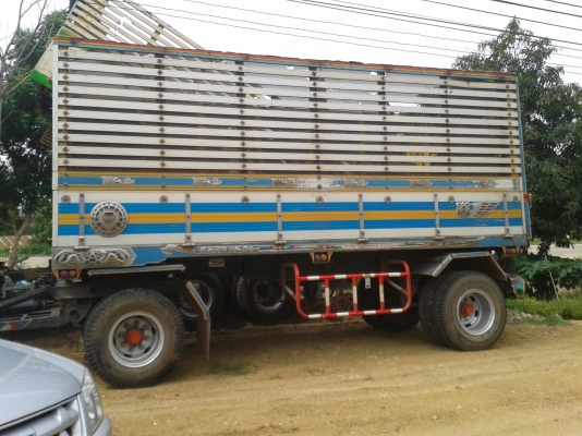 ต้องการขายรถ10ล้อดั้ม2เพลา isusu 270 แรงม้า uro1 ปี39 ราคา 1,450,000 เฉพาะตัวแม่ หลุดมัดจำ อยากขายมาก่อนได้ก่อนราคานี้ไม่มีอีกแล้ว