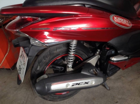 ขาย PCx 125 สีแดงดำ ปี 2554