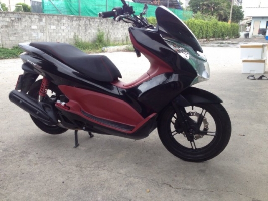 ขาย PCx 150 สีแดงดำ ปี 2555