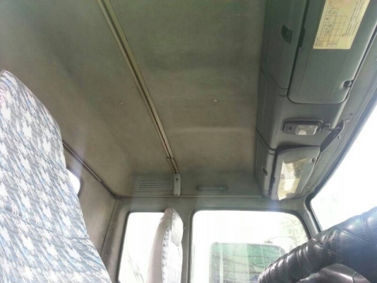 รถอีซูซุ 10 ล้อ หัวลาก  320 แรงม้า. ปี 47  ( มีขาย 4 คัน. )  สนใจติดต่อ 081 - 6079515