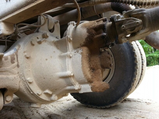 รถอีซูซุ 10 ล้อดั้ม 270 แรงม้า. ปี 47  ( ปลายปี. )  สนใจติดต่อ  081 - 6079515