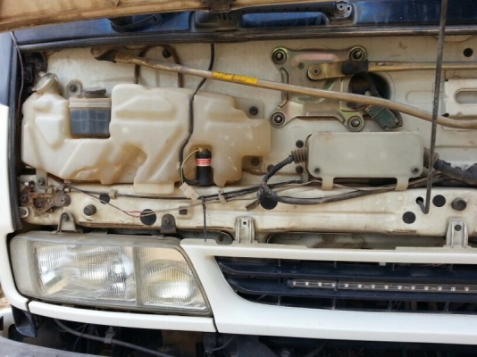 รถอีซูซุ 10 ล้อดั้ม 270 แรงม้า. ปี 47  ( ปลายปี. )  สนใจติดต่อ  081 - 6079515