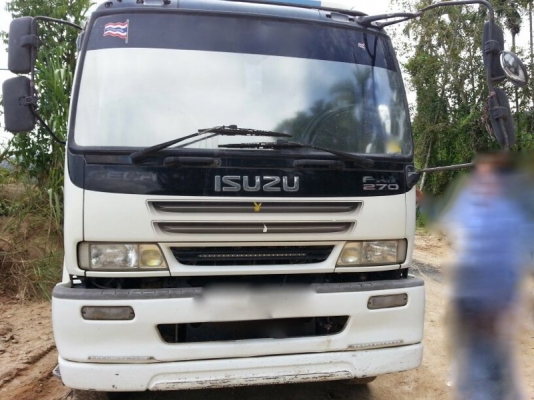 รถอีซูซุ 10 ล้อดั้ม 270 แรงม้า. ปี 47  ( ปลายปี. )  สนใจติดต่อ  081 - 6079515