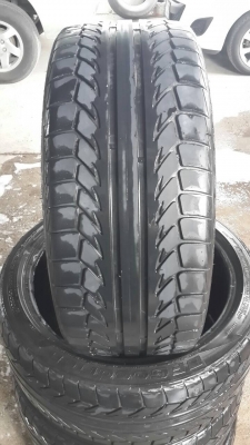 ขายยาง BF Goodrich 225/40/18R ยางปี 10 4 เส้น 4,500  บาท
