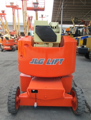 ขายรถกระเช้าไฟฟ้าบูฒหักศอก 12.19 M JLG มือสอง รุ่น N40E สภาพดี มีรับประกัน ลดเหลือ 400,000 บาท ขายรถกระเช้าไฟฟ้าบูฒหักศอก 12.19 M JLG มือสอง รุ่น N40E สภาพดี มีรับประกัน ลดเหลือ 400,000 บาท
