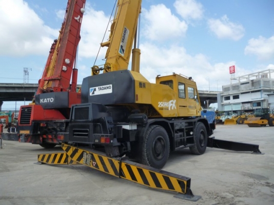 ขายด่วนรถเครน TADANO TR250M-5 CONTROL สั้น