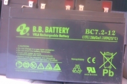 แบตเตอรีแห้ง 12 v สภาพใหม่ 9 และ 7.2  แอมสภาพดีครับของใหม่ครับ อายุการใช้งาน 3-4 ปีครับ ใส่รถเครื่อง หรือเครื่องสำรองไฟได้ครับ หรือแปงทำอย่างอื่นแบตเตอรีแห้ง 12 v สภาพใหม่ 9 แอมสภาพดีครับของใหม่ครับ อายุการใช้งาน 3-4 ปีครับ ใส่รถเครื่อง หรือเครื่องสำรองไฟ
