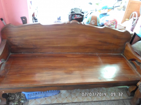 ขายโต๊ะไม้ 2 ตัว ไม้แท้ เก่าเก็บ ตัวละ 6000 บาท ขายโต๊ะไม้ 2 ตัว ไม้แท้ เก่าเก็บ ตัวละ 6000 บาท