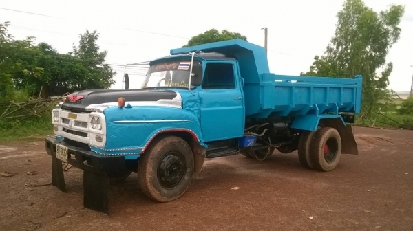 ขาย 6 ล้อหัวยาว ไม่มีทะเบียน คัสซีสวย เฟืองท้าย FUSO