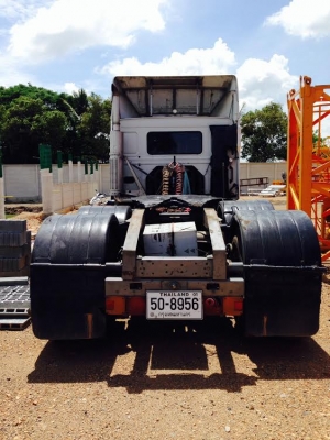 รถหัวลาก Volvo FL10 3เพลา 360แรงม้า 1,100,000 ราคาสามารถต่อรองได้ค่ะ(ราคานี้ยังไม่รวมVAT) ติดต่อ 094-551-8466