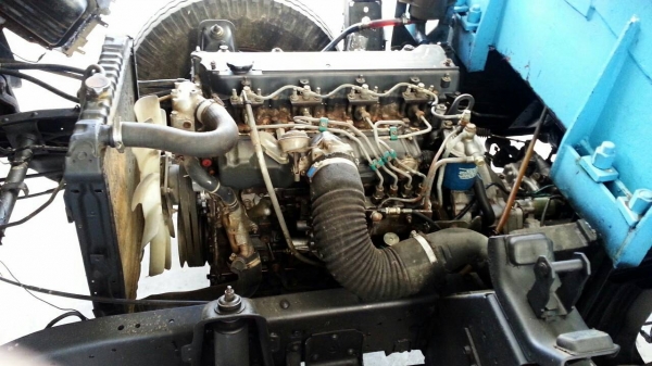 ขายรถเครน รถห้างแท้ ในไทย อีซูซุ NPRเครื่อง 4 HF 120 แรง พร้อมใช้งาน เครน 3 ตัน 2 ชัก 3 ปรอก รับนายหน้าพาลูกค้ามาซื้อมีค่าแนะนำให้ 5000-20,000 และพ่อค้าที่จะซื้อไปตัด โทรมาคุยราคาได้นะคะ