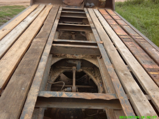 ขาย 10 ล้อเทเลอร์แบคโครหางลาก 200 ช่วงล่างหลง