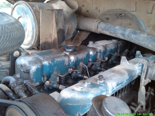 ขาย 10 ล้อเทเลอร์แบคโครหางลาก 200 ช่วงล่างหลง