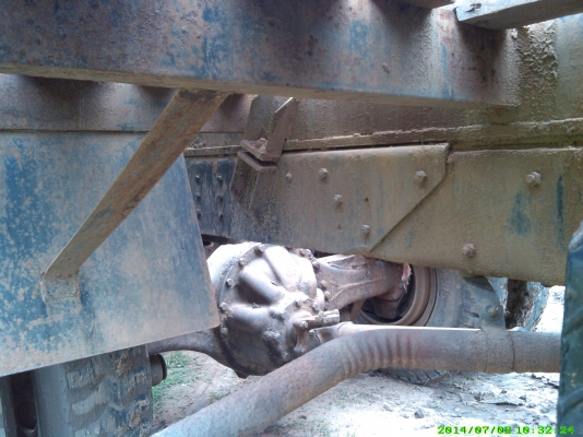 ขาย 10 ล้อเทเลอร์แบคโครหางลาก 200 ช่วงล่างหลง