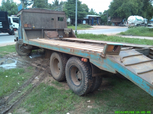 ขาย 10 ล้อเทเลอร์แบคโครหางลาก 200 ช่วงล่างหลง