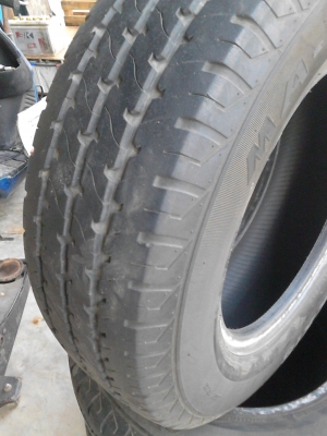 205/70R15 MAXXIS MA-569 สวย หนา แข็งแรง ชุด 4 เส้น Tel.081-427-3941 205/70R15 MAXXIS MA-569 สวย หนา แข็งแรง ชุด 4 เส้น Tel.081-427-3941