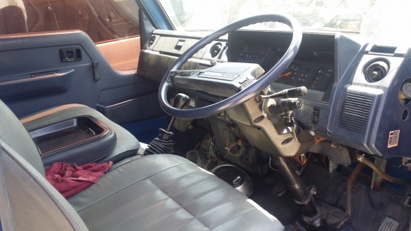 ขาย Toyota Dyna  4ล้อ  เครื่อง เบ็นชิล ติดแก็ชแล้วคับ