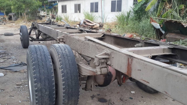 คันชี เบน ช่วงล่างนิสสัน  พร้อมยาง กะทะ คันชัีดีไม่มีบวม