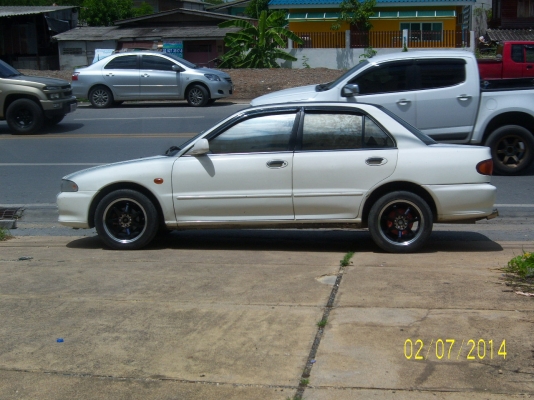 E-CAR ปี 94 แก๊ส+น้ำมัน เครื่องหัวฉีด แอร์เย็น ประกันชั้น3