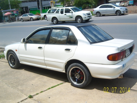 E-CAR ปี 94 แก๊ส+น้ำมัน เครื่องหัวฉีด แอร์เย็น ประกันชั้น3