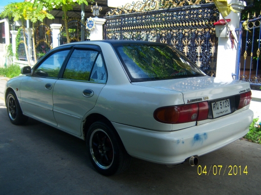 E-CAR ปี 94 แก๊ส+น้ำมัน เครื่องหัวฉีด แอร์เย็น ประกันชั้น3