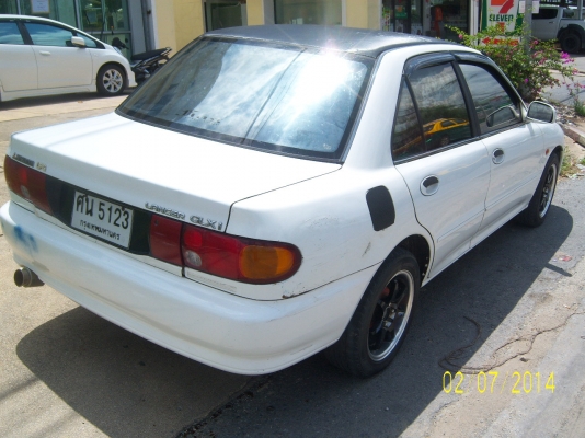 E-CAR ปี 94 แก๊ส+น้ำมัน เครื่องหัวฉีด แอร์เย็น ประกันชั้น3