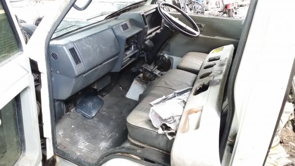 หัวเก๋ง NKR 12V. หัวเก๋ง NKR 12V.