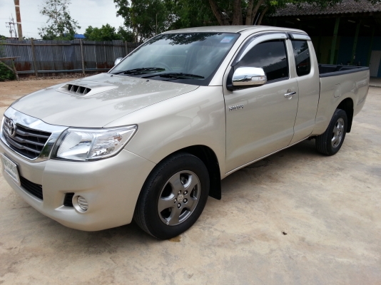 Toyota vigo champ 2.5 E cab Toyota vigo champ 2.5 E cab